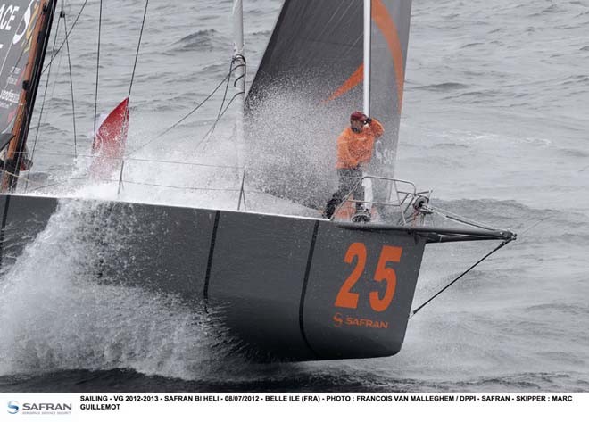 Safran skippered by Marc Guillemot © Francois Van Malleghem http://www.pixsail.com/